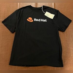 NWT Red Hat Linux Technology Shirt - Size XL